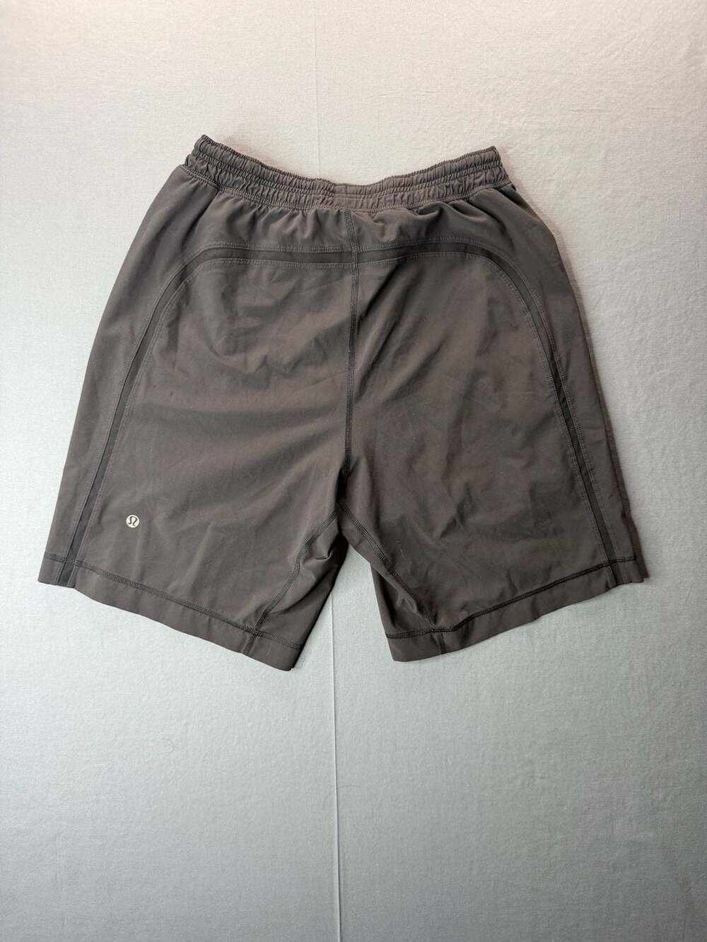 Lululemon Athletic Pacebreaker Shorts Size S Black Drawstring Pockets